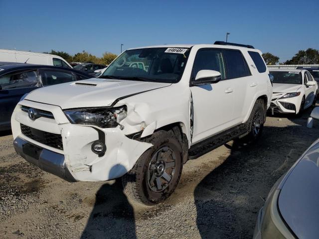 Image 1 of 2023 TOYOTA 4RUNNER SE 2023 with VIN JTERU5JR3P6132789