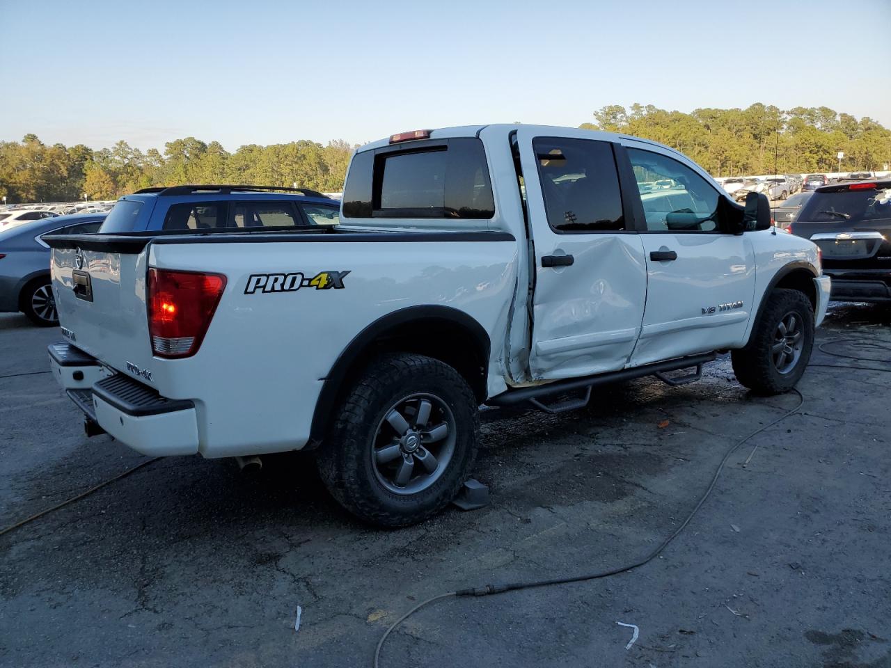 Изображение 3 2015 NISSAN TITAN S 2015 с VIN 1N6BA0EC7FN504336