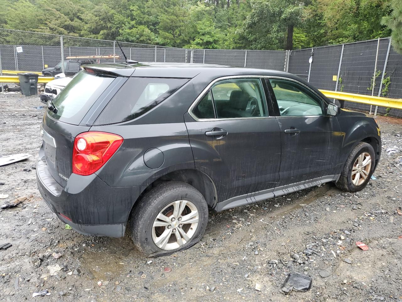 Image 3 of 2013 CHEVROLET EQUINOX LS 2013 with VIN 2GNALBEK1D6180546