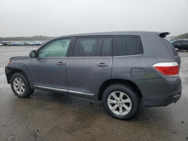 Image 2 of 2013 TOYOTA HIGHLANDER BASE 2013 with VIN 5TDZA3EH6DS036427