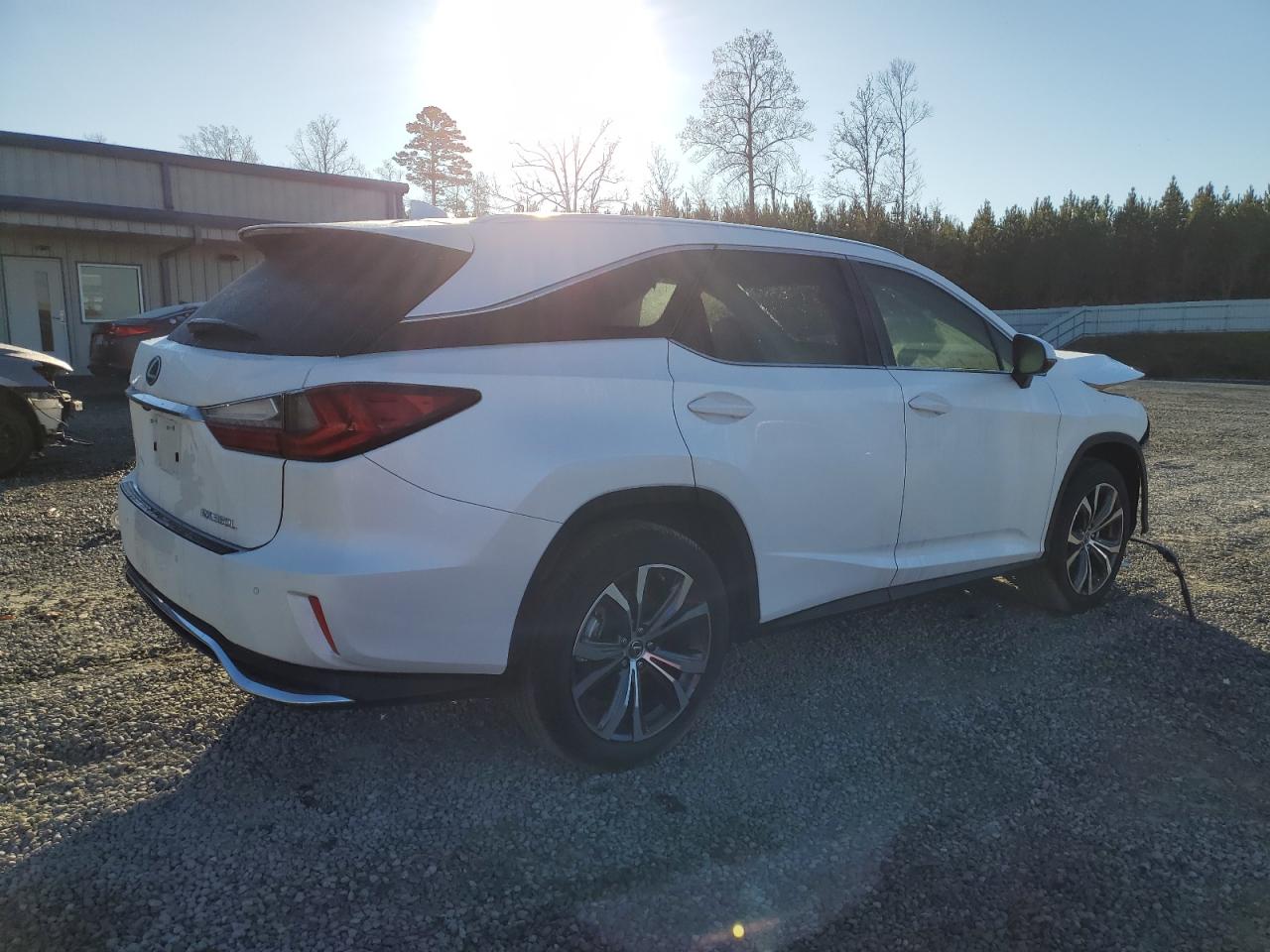 Obraz 3 z 2022 LEXUS RX 350 L 2022 z VIN JTJHZKEA7N2023239