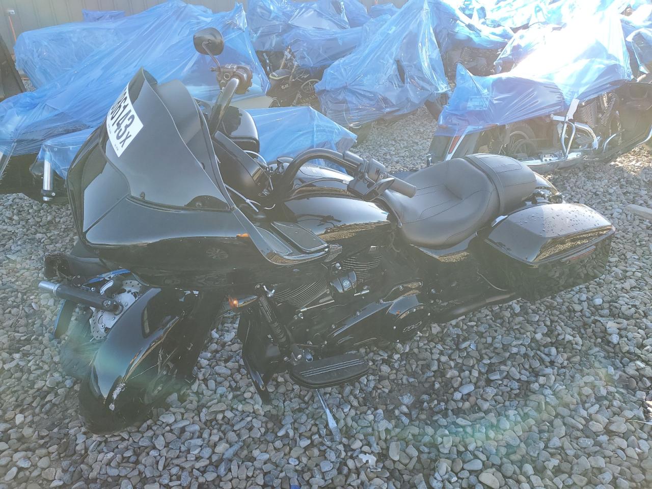 Image 2 of 2021 HARLEY-DAVIDSON FLTRXS  2021 with VIN 1HD1KTP19MB621888