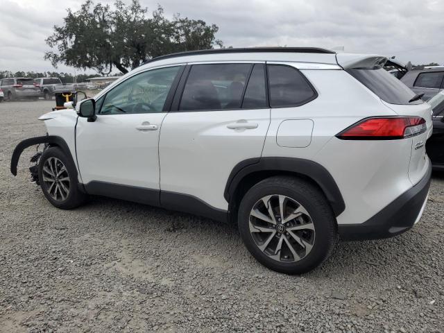 Image 2 of 2022 TOYOTA COROLLA CROSS XLE 2022 with VIN 7MUDAAAG5NV001204
