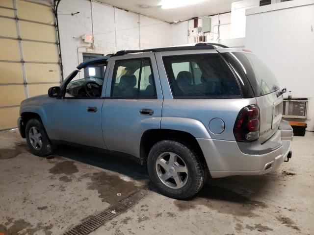 Image 2 of 2004 CHEVROLET TRAILBLAZER LS 2004 with VIN 1GNDT13S542127534