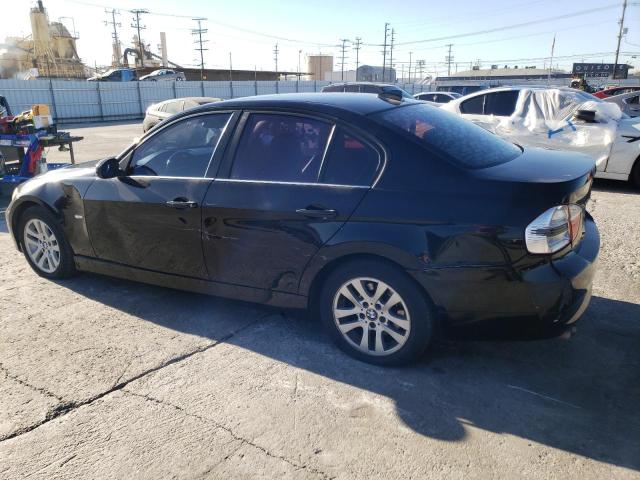 Obraz 2 z 2006 BMW 325 I 2006 z VIN WBAVB13556KX39095