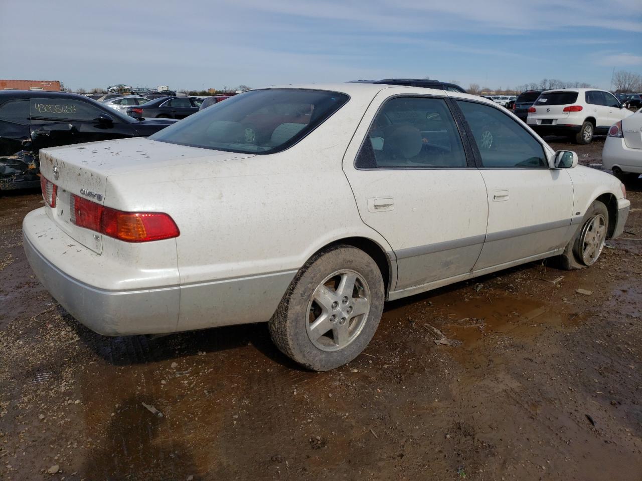 Изображение 3 2001 TOYOTA CAMRY CE 2001 с VIN JT2BF22K210291614