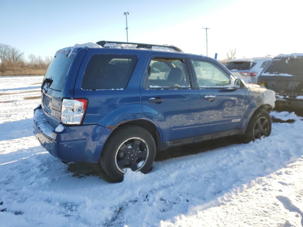 Изображение 3 2008 FORD ESCAPE XLT 2008 с VIN 1FMCU93108KE68283