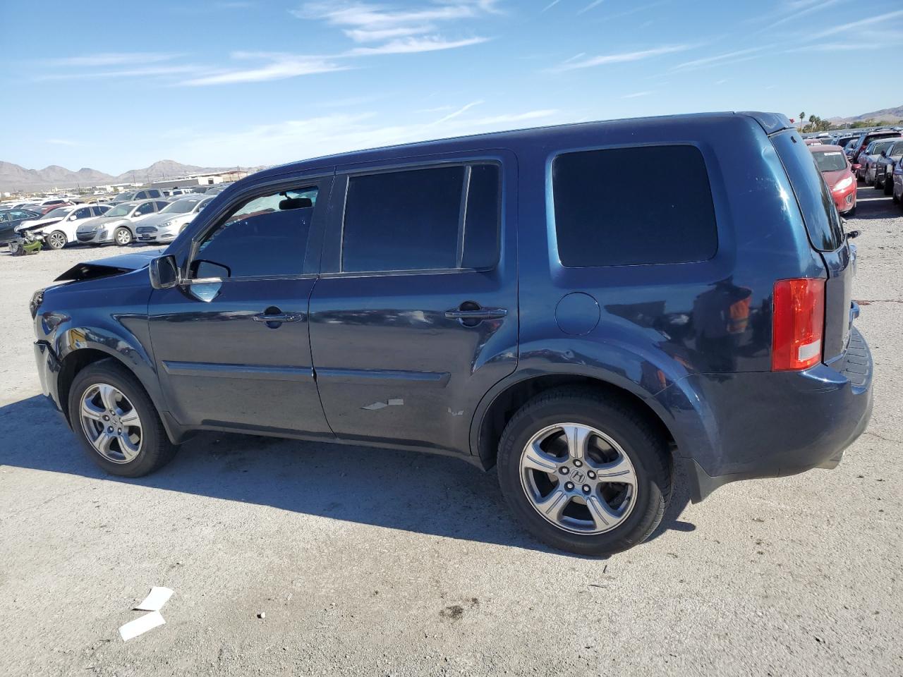 Изображение 2 2012 HONDA PILOT EX 2012 с VIN 5FNYF3H49CB033448