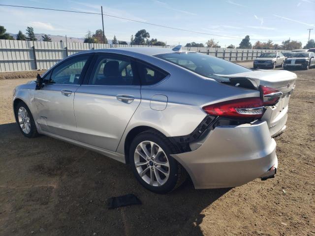 Image 2 of 2019 FORD FUSION SE 2019 with VIN 3FA6P0LU5KR106456