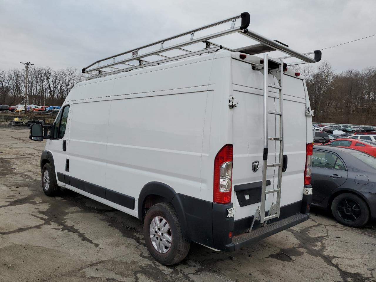 Image 2 of 2019 RAM PROMASTER 2500 2500 HIGH 2019 with VIN 3C6TRVDG3KE507855