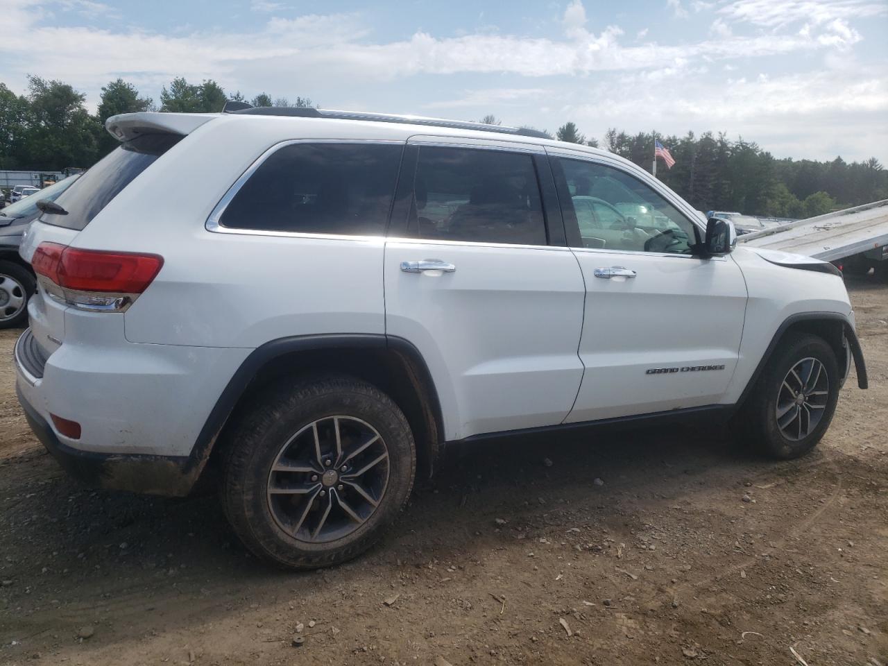 Image 3 of 2018 JEEP GRAND CHEROKEE LIMITED 2018 with VIN 1C4RJFBGXJC509224