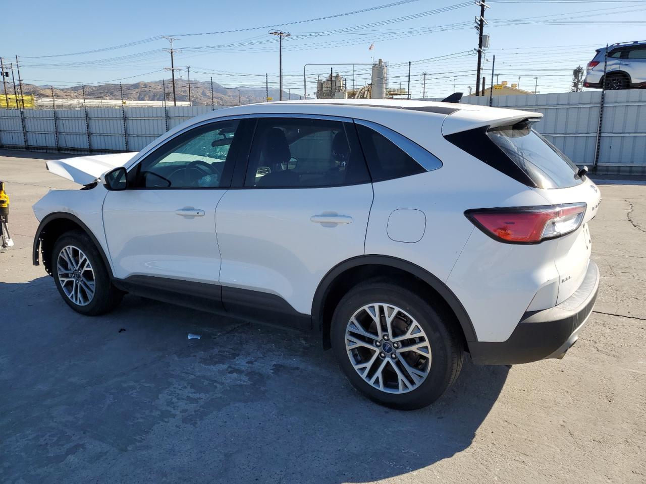 Image 2 of 2022 FORD ESCAPE SEL 2022 with VIN 1FMCU9H91NUA84317