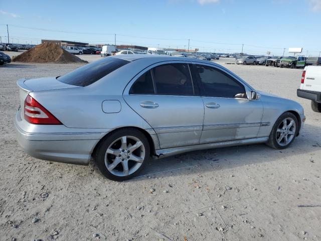 Obraz 3 z 2007 MERCEDES-BENZ C 230 2007 z VIN WDBRF52H37E026562