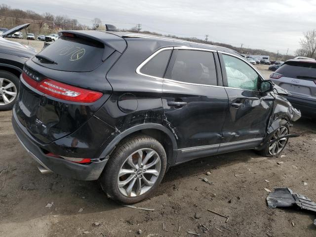 Изображение 3 2018 LINCOLN MKC SELECT 2018 с VIN 5LMCJ2D99JUL11850