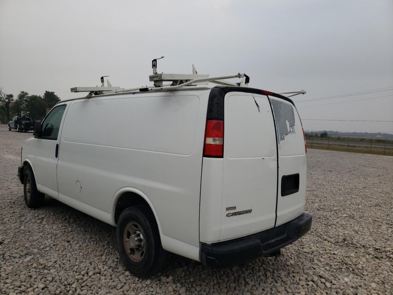 Obraz 3 z 2010 CHEVROLET EXPRESS G2500  2010 z VIN 1GCZGFAA5A1162182