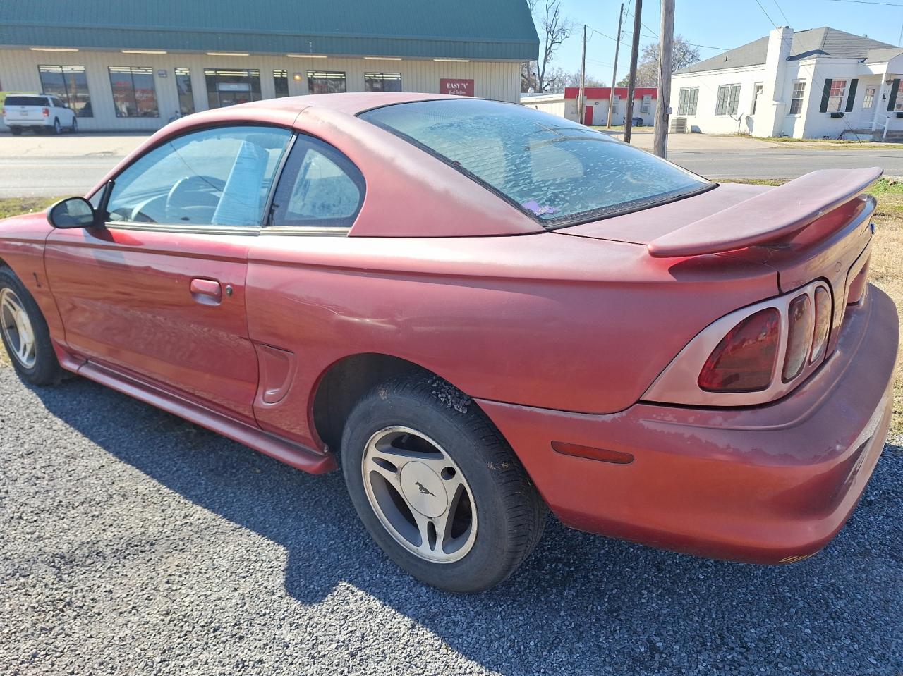 Изображение 3 1998 FORD MUSTANG  1998 с VIN 1FAFP404XWF275936