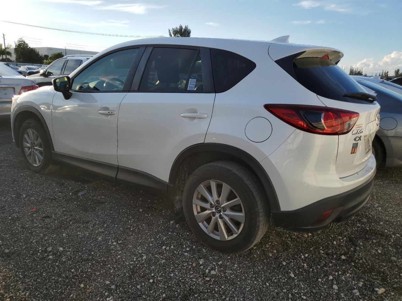 Image 2 of 2016 MAZDA CX-5 TOURING 2016 with VIN JM3KE2CY2G0766949