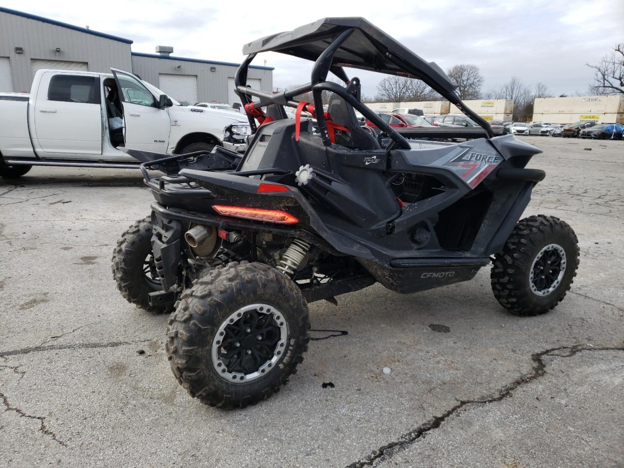 Obraz 3 z 2022 CFMO ZFORCE 2022 z VIN LCELV1ZR5N6001168