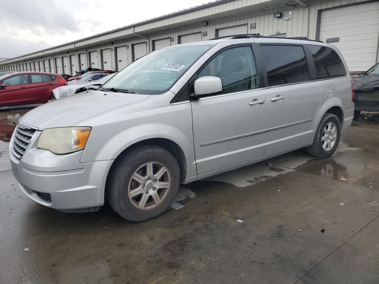 2010 CHRYSLER TOWN & COUNTRY TOURING 2010 image