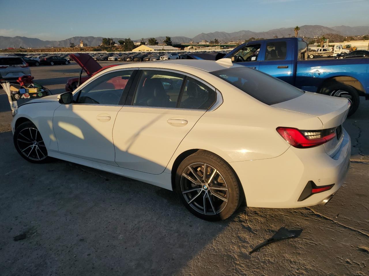 Image 2 of 2019 BMW 330I  2019 with VIN WBA5R1C54KAK08689