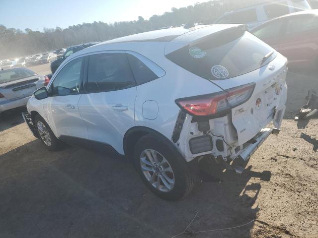 Image 2 of 2020 FORD ESCAPE SE 2020 with VIN 1FMCU0G64LUC52239