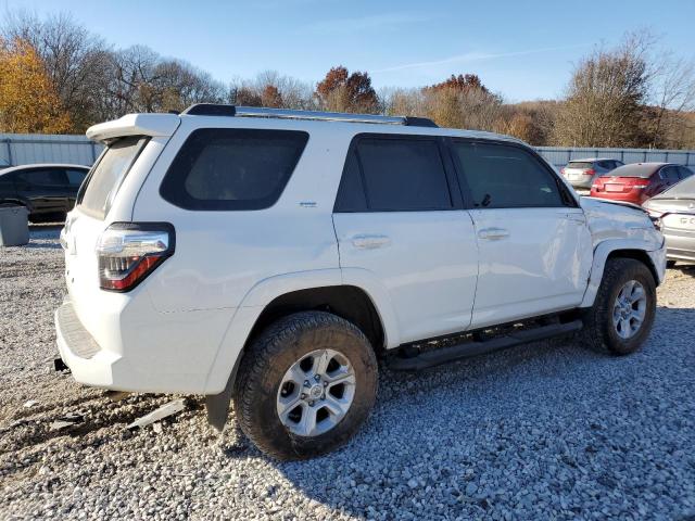 Image 3 of 2022 TOYOTA 4RUNNER SR5/SR5 PREMIUM 2022 with VIN JTENU5JR2N6069941