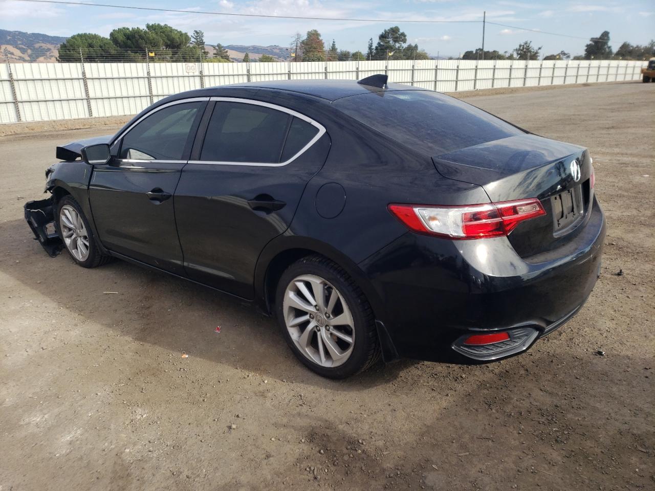 Obraz 2 z 2016 ACURA ILX BASE WATCH PLUS 2016 z VIN 19UDE2F31GA023194