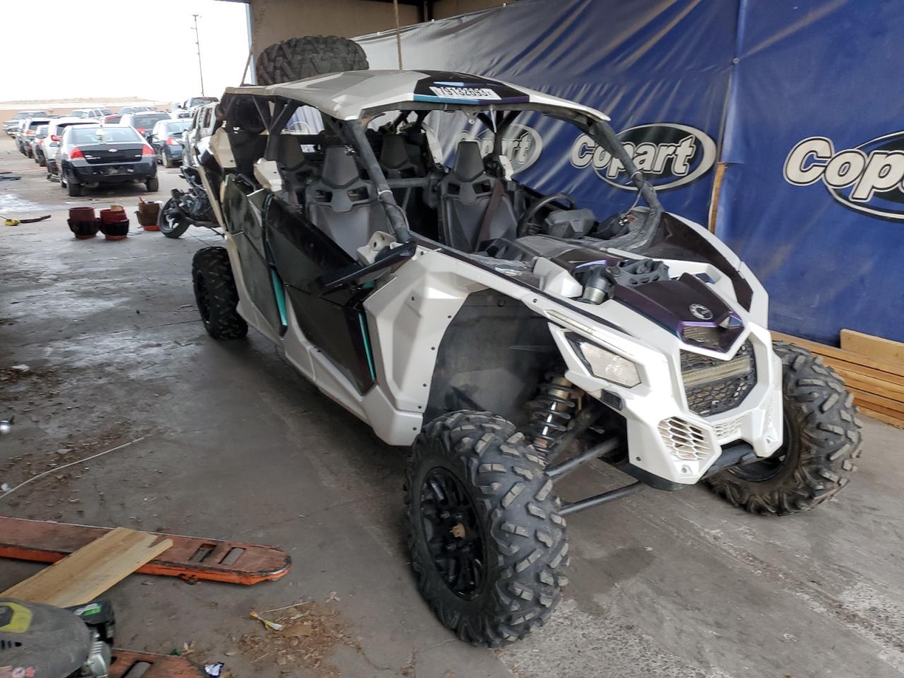 Изображение 1 2019 CAN-AM MAVERICK X3 MAX TURBO 2019 с VIN 3JBVMAY45KK000422