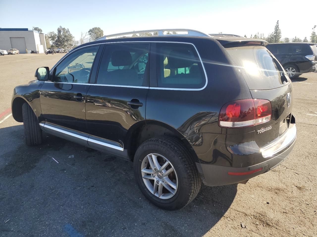 Изображение 2 2008 VOLKSWAGEN TOUAREG 2 V6 2008 с VIN WVGBE77L28D064463