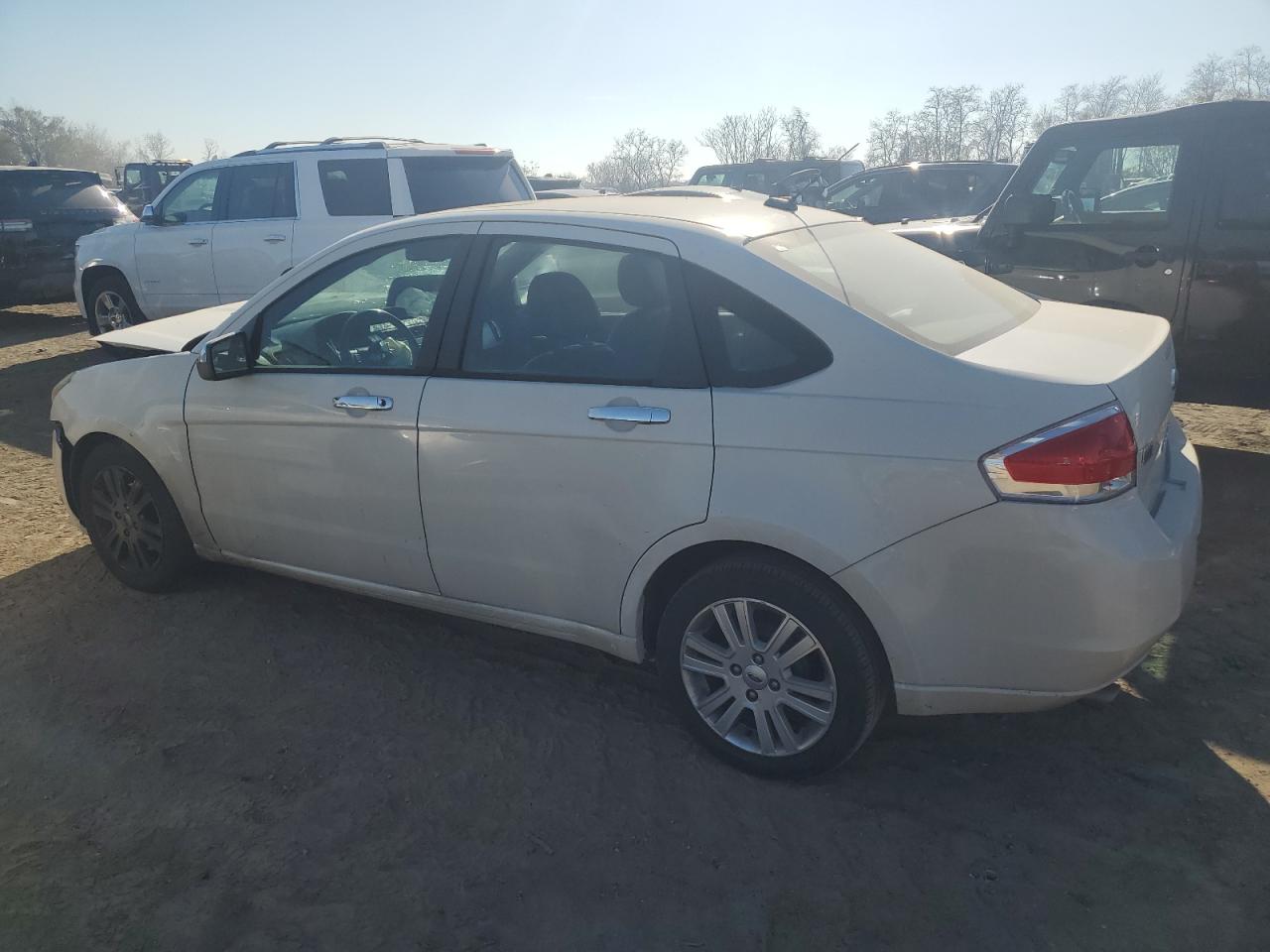 Obraz 2 z 2010 FORD FOCUS SEL 2010 z VIN 1FAHP3HN1AW121611