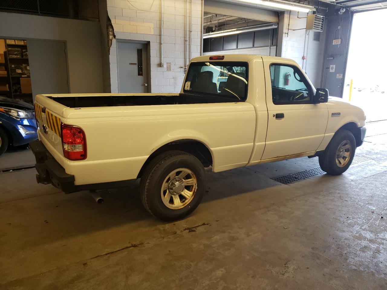 Изображение 3 2009 FORD RANGER  2009 с VIN 1FTYR10D19PA37872