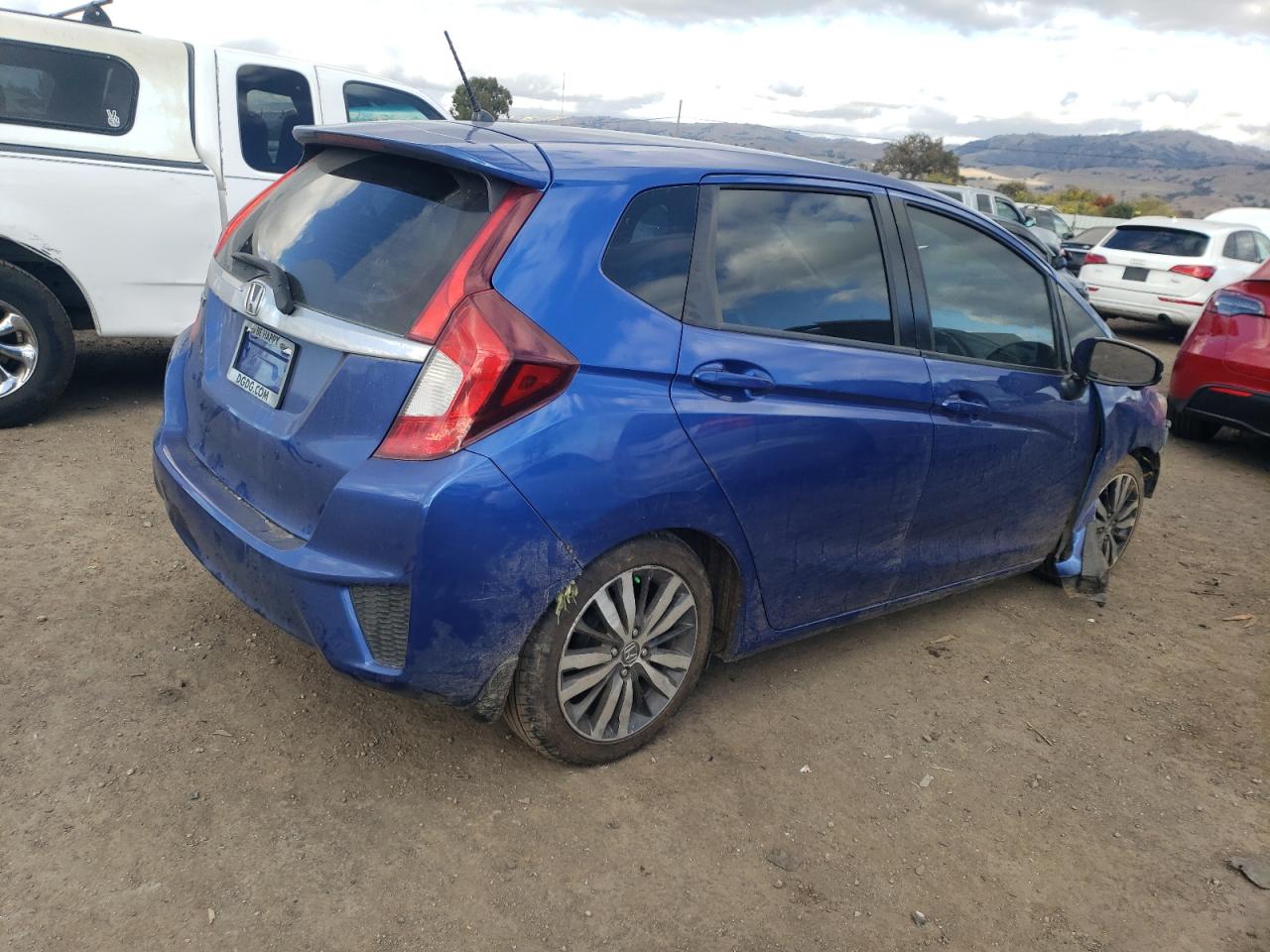 Изображение 3 2015 HONDA FIT EX 2015 с VIN 3HGGK5H81FM776032
