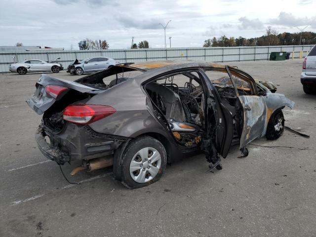 Image 3 of 2018 KIA FORTE LX 2018 with VIN 3KPFL4A70JE220932