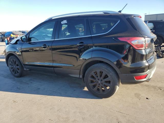 Obraz 2 z 2018 FORD ESCAPE TITANIUM 2018 z VIN 1FMCU0J95JUB17495