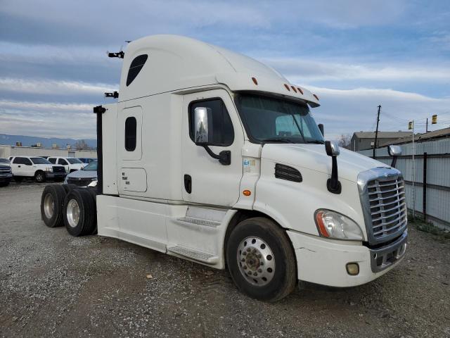 Image 1 of 2016 FREIGHTLINER CASCADIA 113 2016 with VIN 1FUJGHDV5GLGS3994