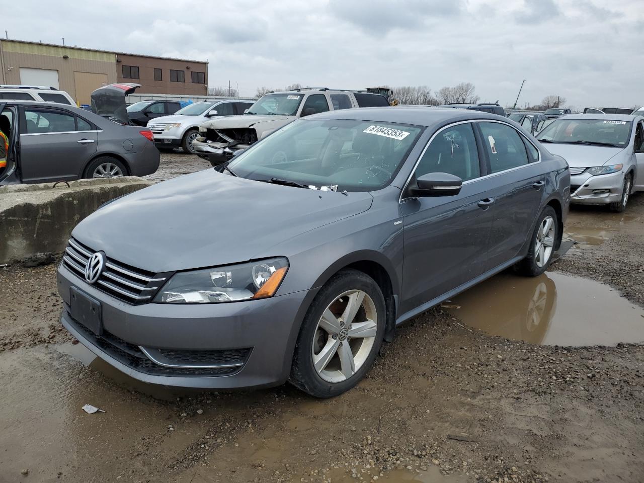Изображение 1 2014 VOLKSWAGEN PASSAT S 2014 с VIN 1VWAS7A30EC043739