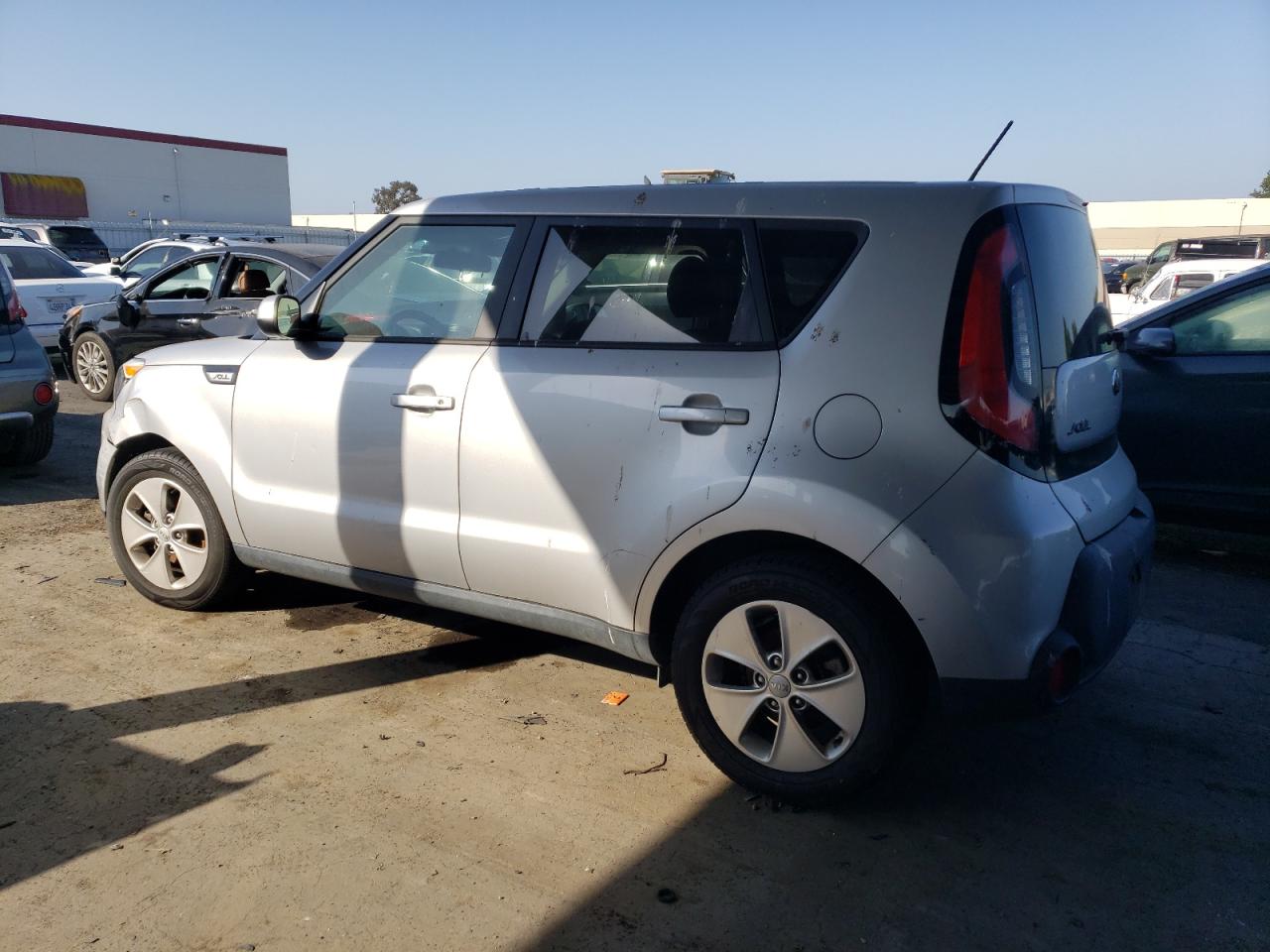 Obraz 2 z 2015 KIA SOUL  2015 z VIN KNDJN2A26F7775629