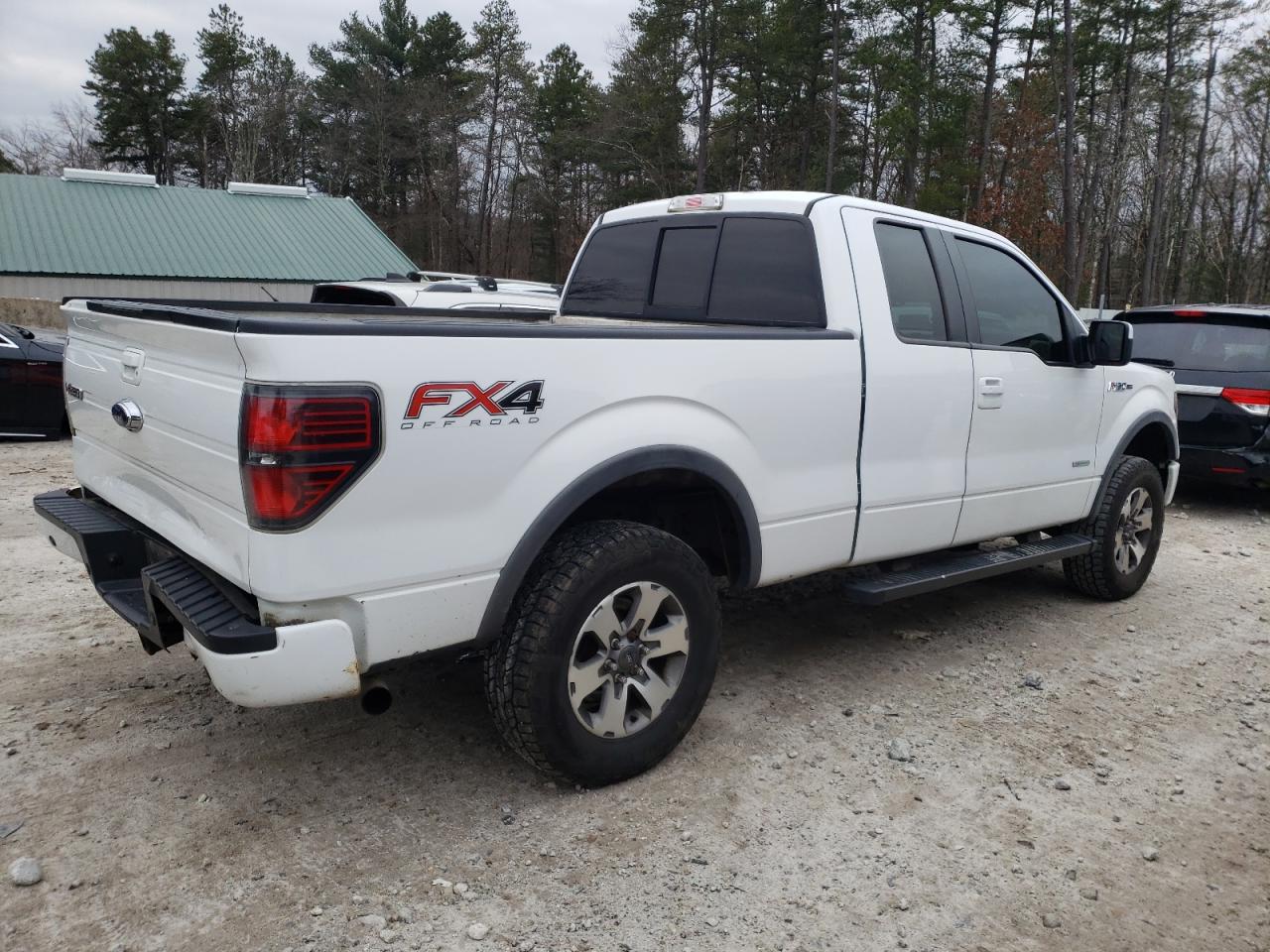 Image 3 of 2014 FORD F150 SUPER CAB 2014 with VIN 1FTFX1ET3EFA47798