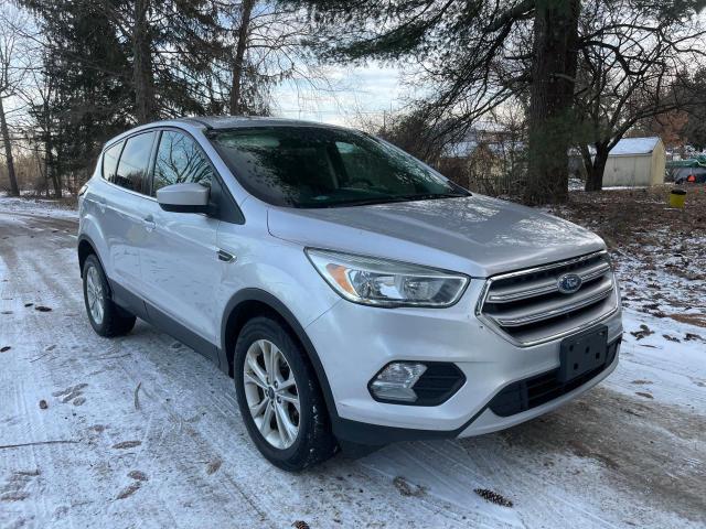 Image 1 of 2017 FORD ESCAPE SE 2017 with VIN 1FMCU9G95HUC96630