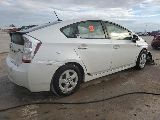 Image 3 of 2010 TOYOTA PRIUS  2010 with VIN JTDKN3DUXA0090817