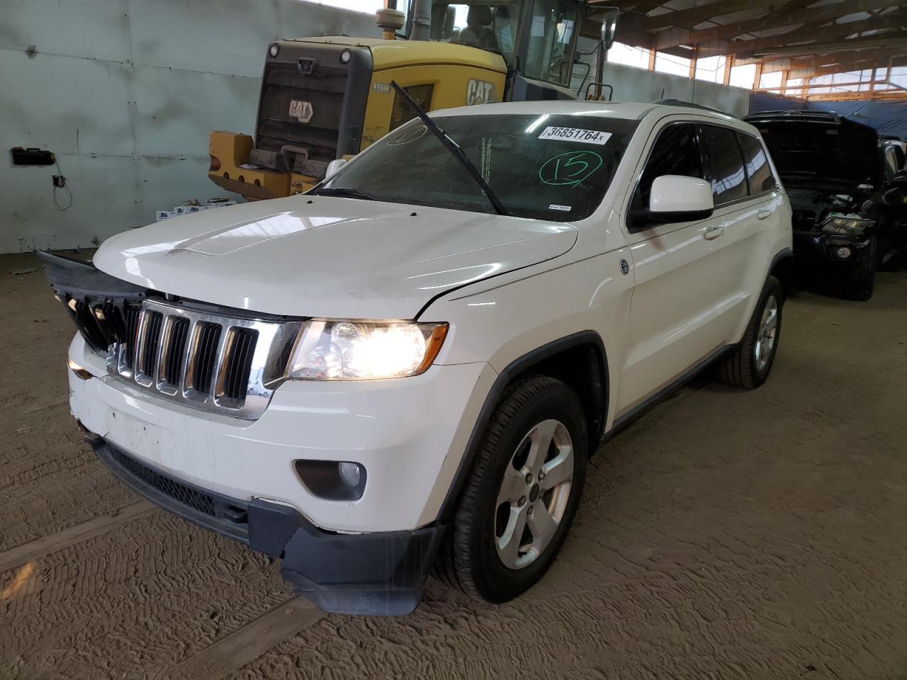 2011 JEEP GRAND CHEROKEE LAREDO 2011 image