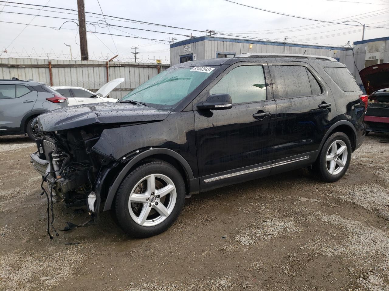 Image 1 of 2018 FORD EXPLORER XLT 2018 with VIN 1FM5K7D81JGC06165