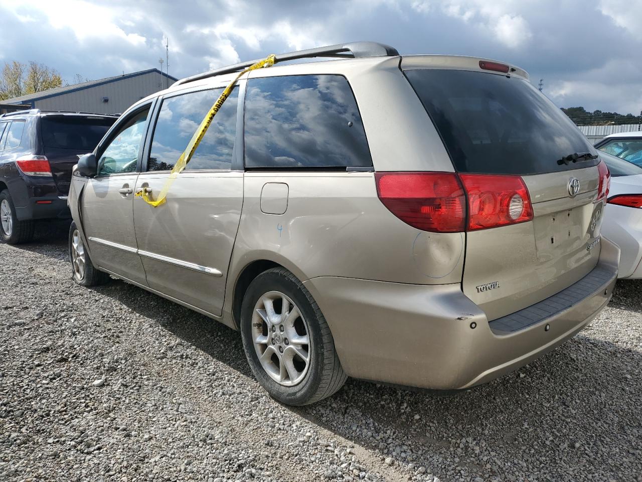Obraz 2 z 2005 TOYOTA SIENNA XLE 2005 z VIN 5TDZA22C85S254874