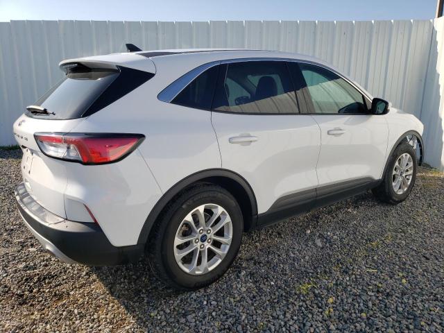 Image 3 of 2021 FORD ESCAPE SE 2021 with VIN 1FMCU0G69MUB25083