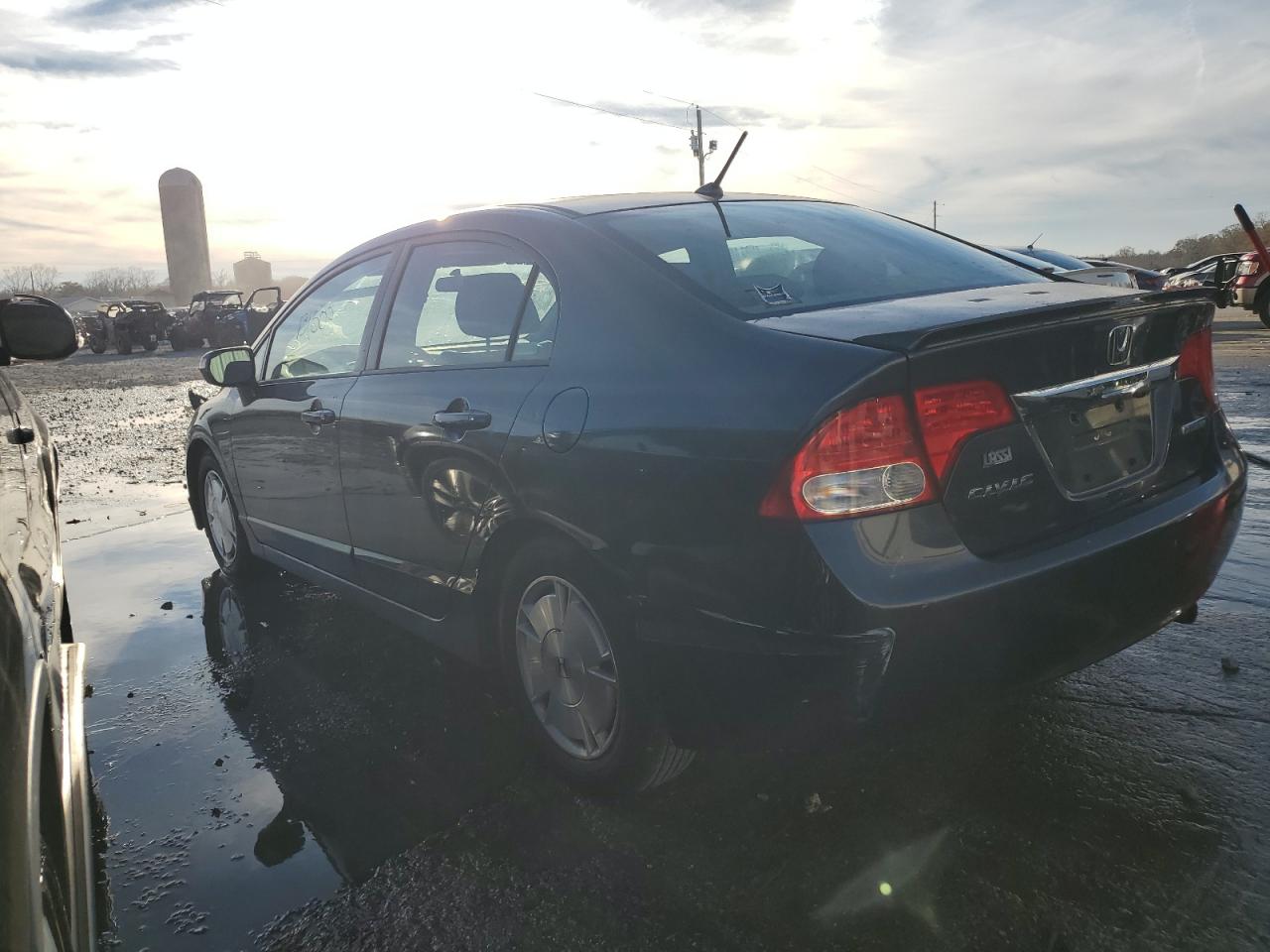 Image 2 of 2010 HONDA CIVIC HYBRID 2010 with VIN JHMFA3F23AS002332