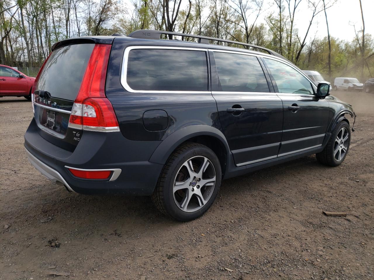 Obraz 3 z 2015 VOLVO XC70 T6 PLATINUM 2015 z VIN YV4902NM3F1210641