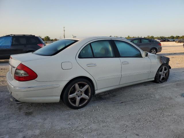 Image 3 of 2009 MERCEDES-BENZ E 350 2009 with VIN WDBUF56X69B371567