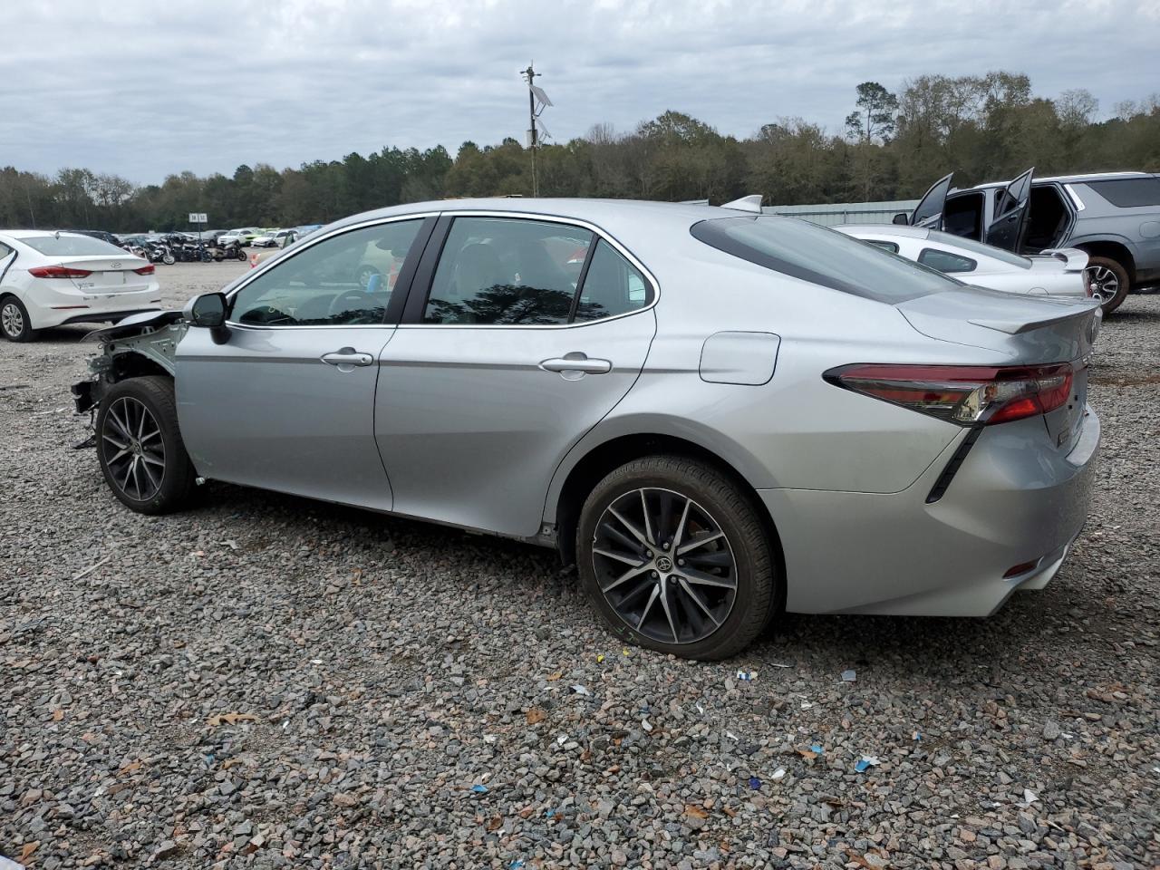 Изображение 2 2023 TOYOTA CAMRY SE NIGHT SHADE 2023 с VIN 4T1G11AK1PU815856