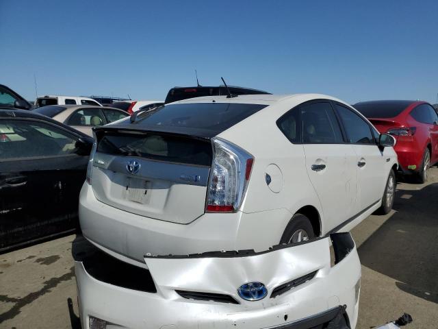 Image 3 of 2012 TOYOTA PRIUS PLUG-IN  2012 with VIN JTDKN3DP7C3023409