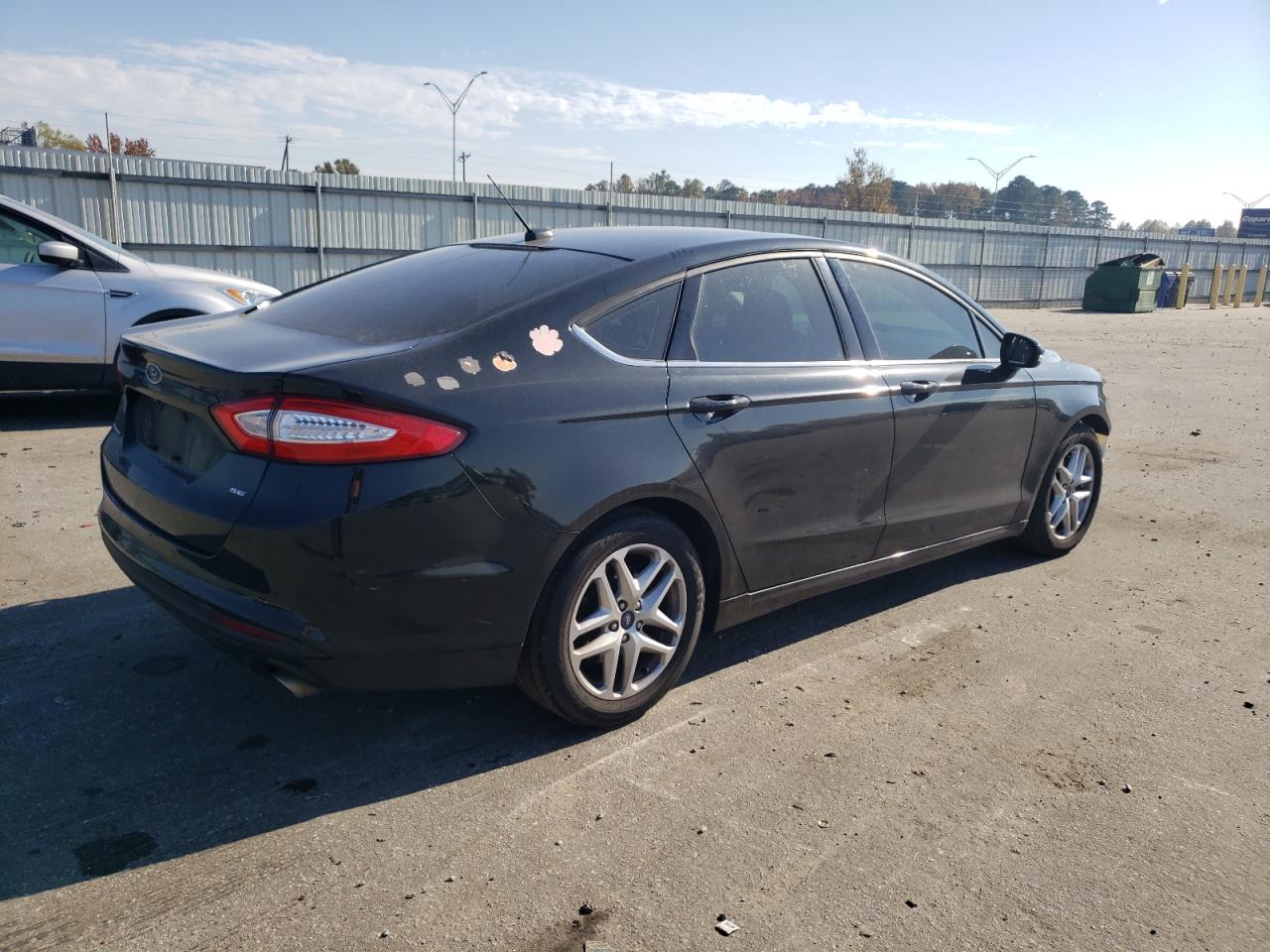 Image 3 of 2015 FORD FUSION SE 2015 with VIN 1FA6P0H71F5108295